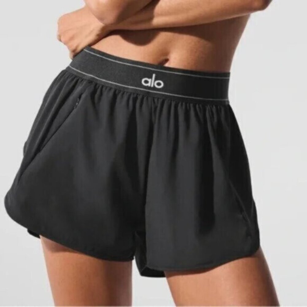 👩Alo Yoga Match Point Short Black🎀 - Picture 5 of 6